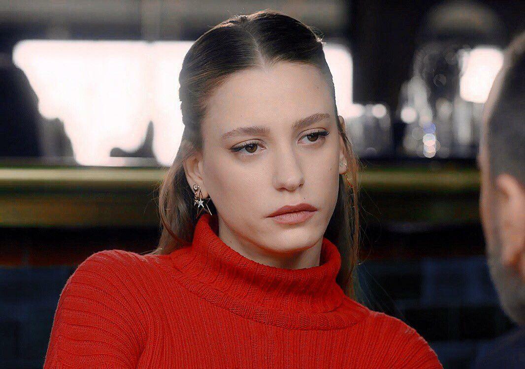 serenay sarikaya