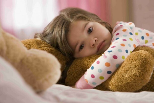 O que deve ser feito para a criança que não quer dormir?