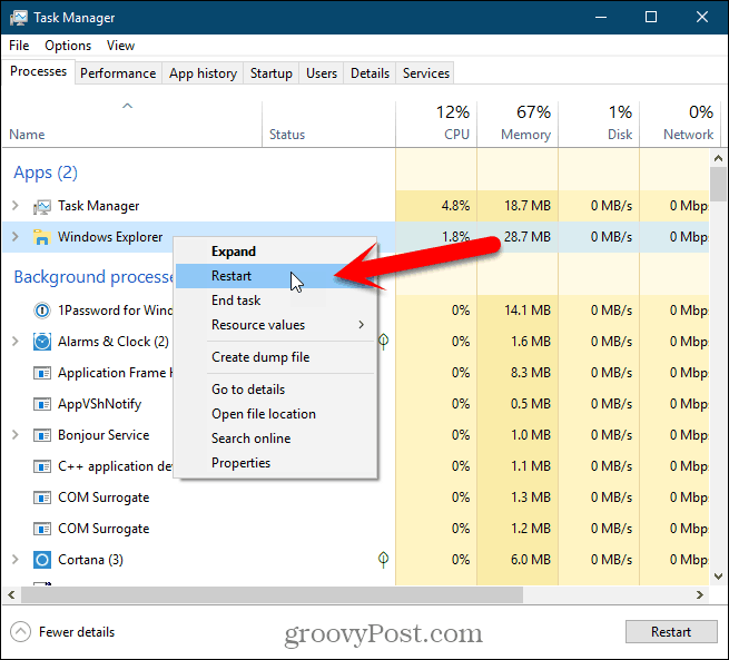 Clique com o botão direito do mouse no processo do Windows Explorer e selecione Reiniciar no Gerenciador de Tarefas do Windows 10