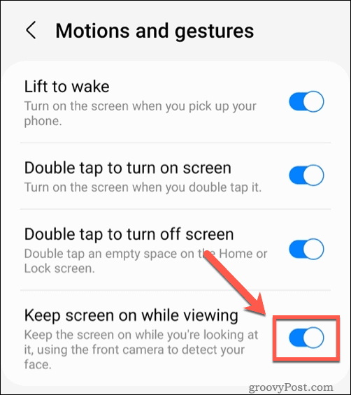 Ativando o recurso de manter a tela ligada durante a visualização em telefones Samsung