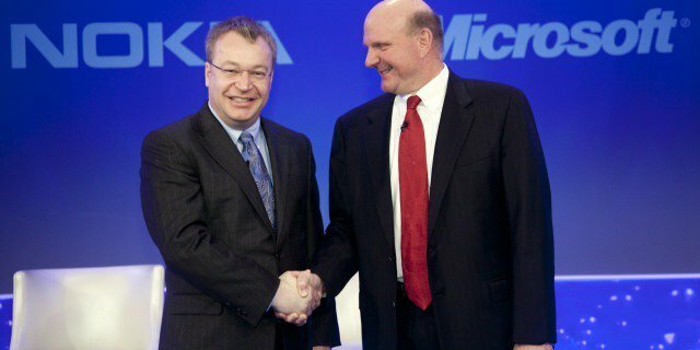 Microsoft compra dispositivos e serviços da Nokia, Stephen Elop Retornando à Microsoft