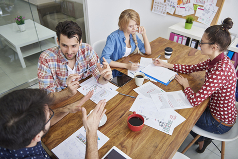 imagem da reunião do shutterstock 265877243