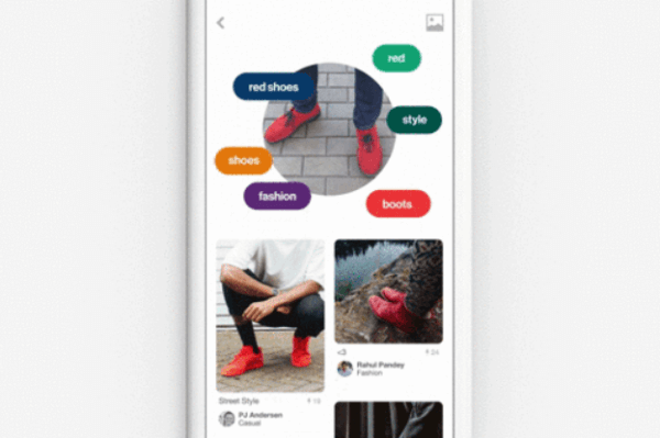 A nova ferramenta de descoberta visual do Pinterest, Lens, usa a câmera do seu telefone para tirar uma foto de um objeto e pesquisar no Pinterest por itens relacionados que possam interessar a você. 