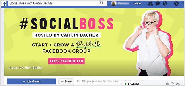 A foto da capa do grupo no Facebook para Social Boss hospedada por Caitlin Bacher tem um fundo amarelo, toques em rosa no texto e uma foto de Caitlin puxando a gola da camisa.
