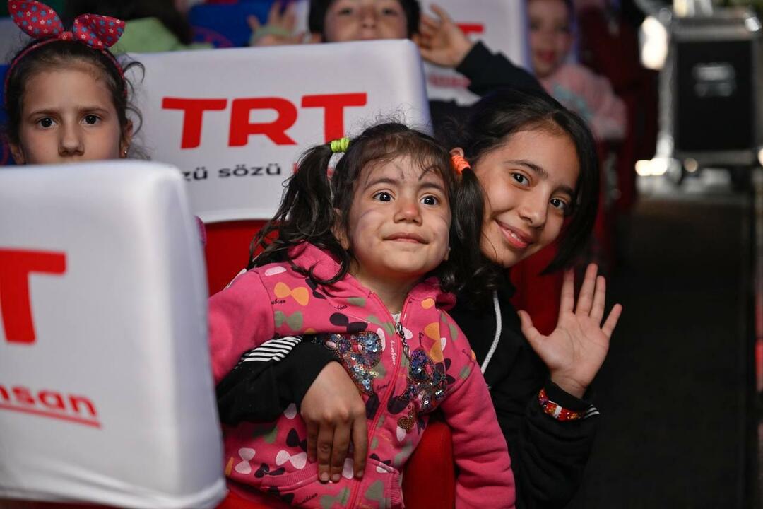 Os sobreviventes do terremoto encontraram sua moral com 'TRT Gezen Cinema'!