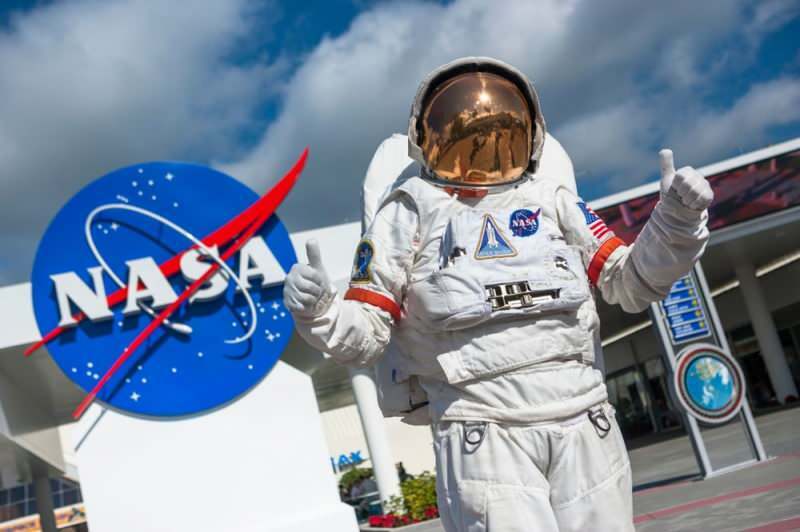 NASA (DESCOBERTA DO ESPAÇO)