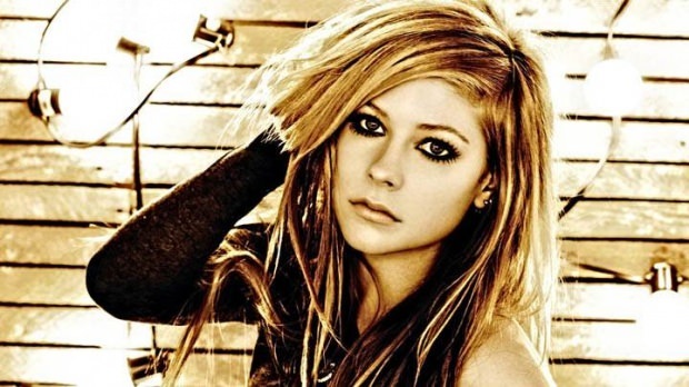 Avril Lavigne tem uma doença silenciosa!