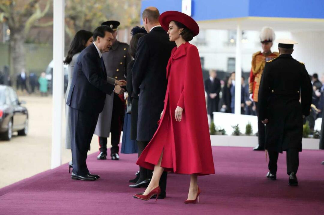 Vestido vermelho Kate Middleton