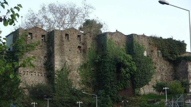 Evento surpreendente em Balıkesir! Ele herdou um castelo de seu avô que era o governador de Trabzon