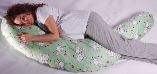Como as mulheres grávidas podem dormir mais confortavelmente?