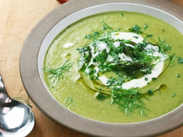Como fazer sopa de aspargos?