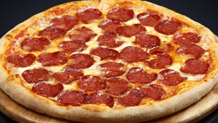Como fazer a pizza de pepperoni mais fácil? Os truques de fazer pizza