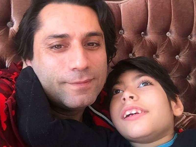 Crazy Sedat e seu filho Siraç