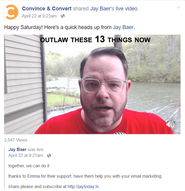 Jay coloca o vídeo de cada episódio do Jay Today em quatro plataformas de mídia social diferentes, bem como uma postagem de blog no LinkedIn, no Medium e em seu site.