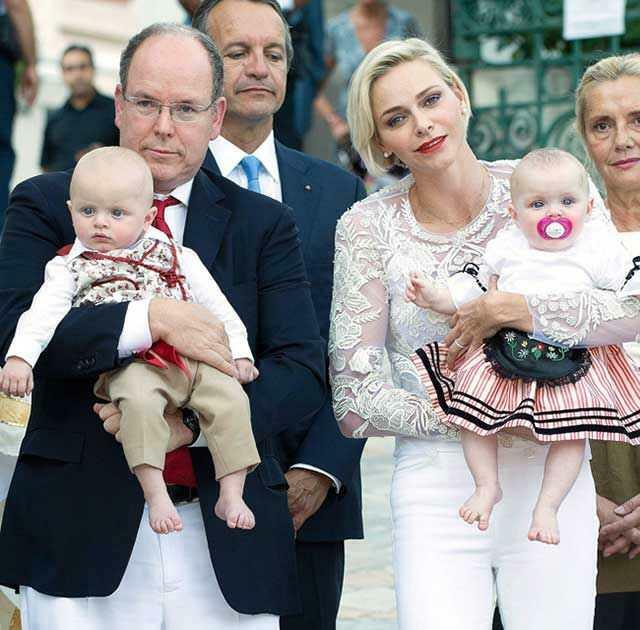 Príncipe Albert de Mônaco, Princesa Charlene e seus gêmeos