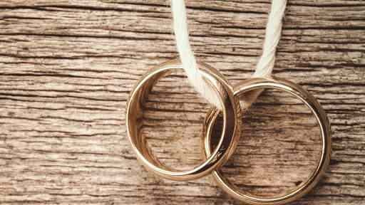 O que é casamento imã?