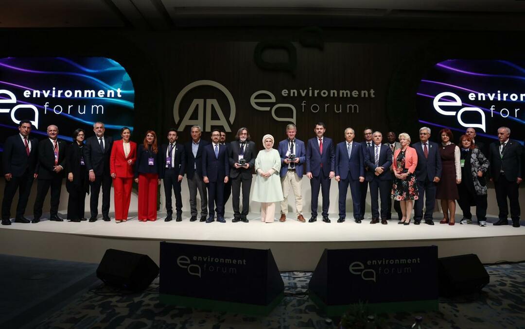 Emine Erdoğan agradeceu a Agência Anadolu no Fórum Internacional do Meio Ambiente