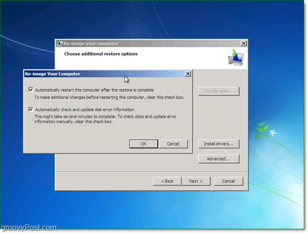 use as opções avançadas para personalizar a restauração da imagem do sistema do Windows 7