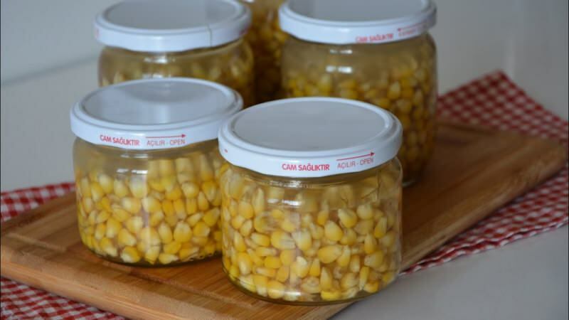 Como fazer milho fervido em lata em casa? A receita mais fácil de milho enlatado