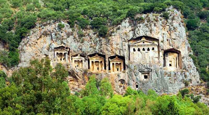 Tumbas do Rei Dalyan