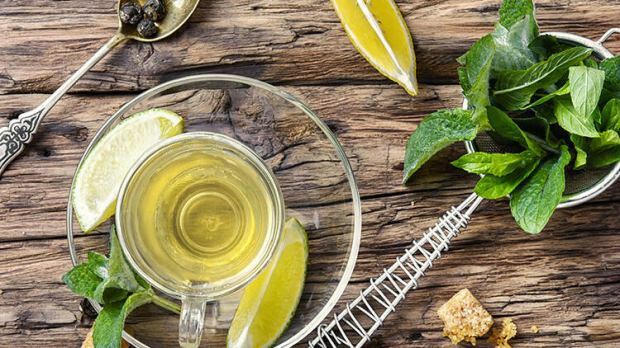 Benefícios de beber chá com limão! Método de perda rápida de peso com chá de limão