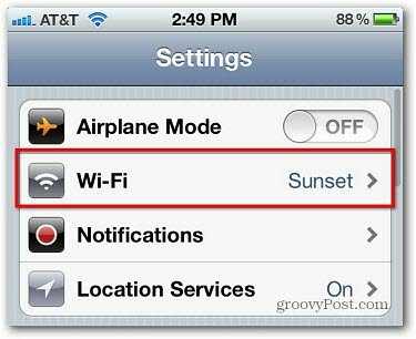 Apple iOS: Pare de notificações irritantes de pop-ups de WiFi