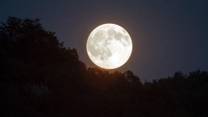 O que é a Super Lua? Como o eclipse da Super Lua acontece? Quando acontece a Super Lua?