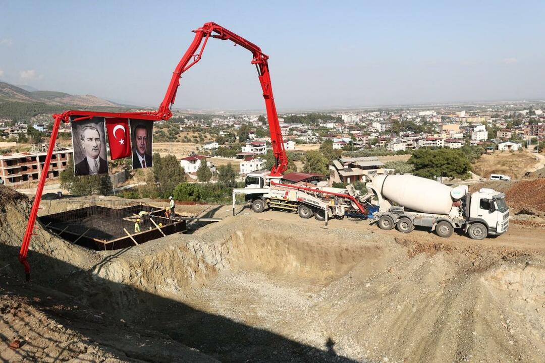  Locais de acolhimento para crianças cujas fundações foram lançadas em Hatay e Adıyaman