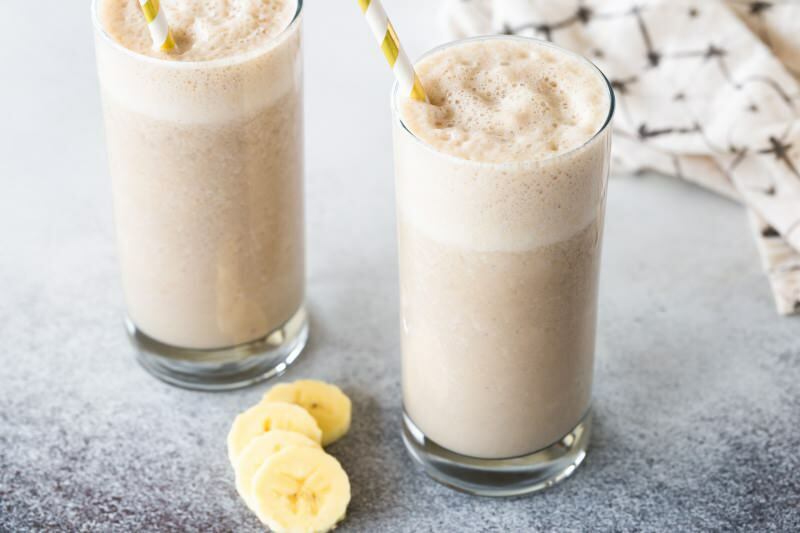 Como fazer o milkshake de banana mais fácil? Receita prática de milkshake de banana