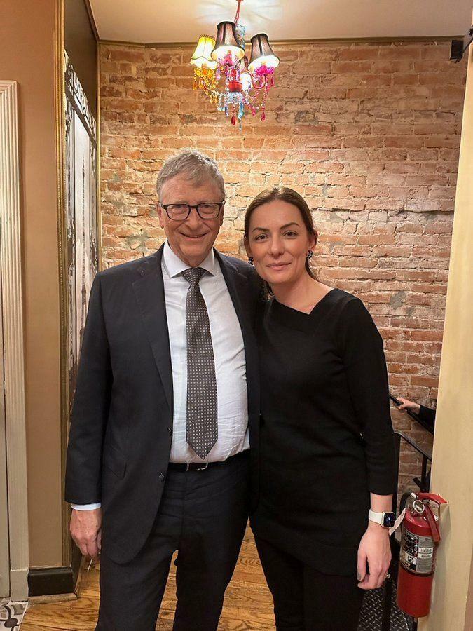Bill Gates e Hülya Bölükbaşı