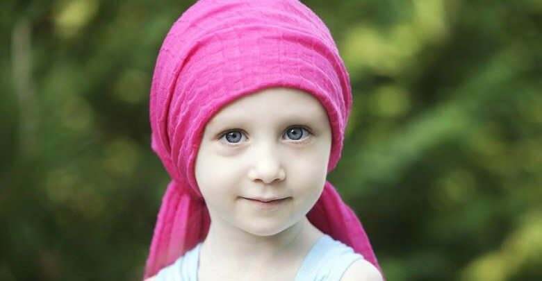 O que é câncer de sangue (leucemia)? Sintomas e tratamento da leucemia em crianças