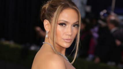 Mevlana compartilhando da mundialmente famosa cantora Jennifer Lopez!