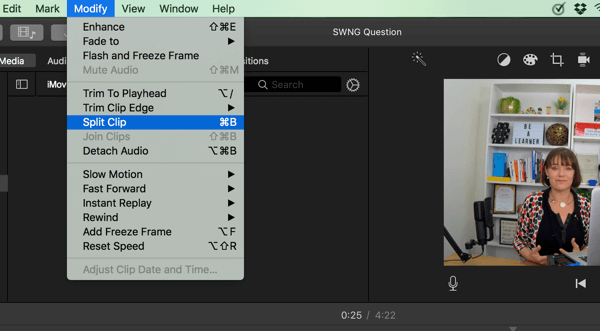 No iMovie, divida seu vídeo em segmentos selecionando Modificar> Dividir clipe.
