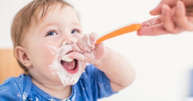 Os benefícios do iogurte para bebês