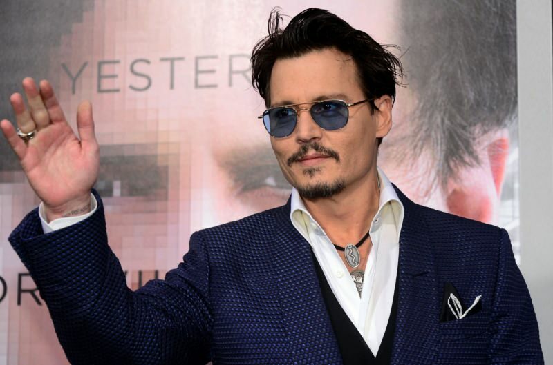 Um ladrão invadiu a casa de Johnny Depp!