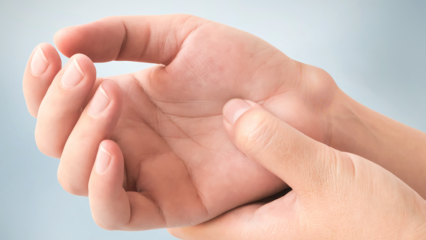Existem sintomas de cisto (gânglio) na mão? Qual é o método de tratamento do cisto da mão?