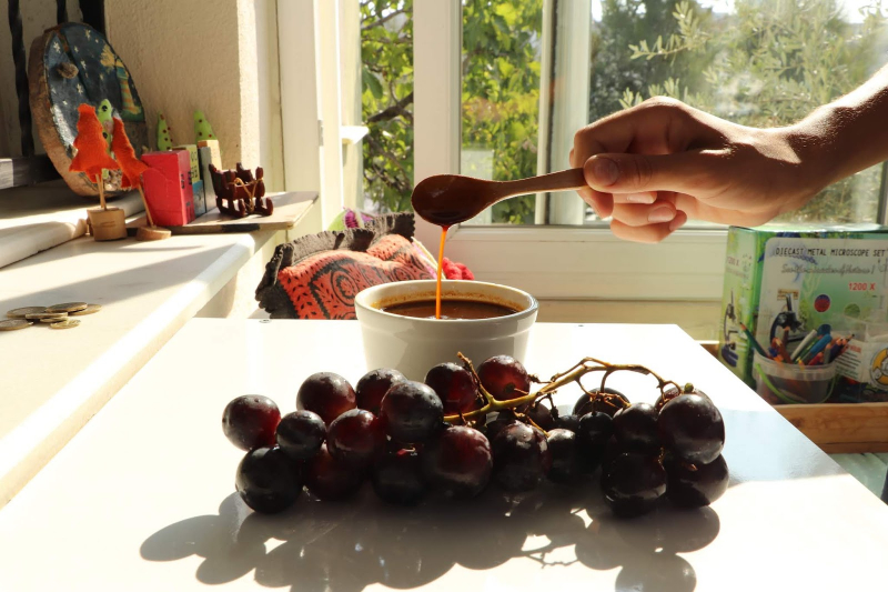 Como fazer melaço de uva em casa e quais são os benefícios do melaço de uva? Truques de melaço