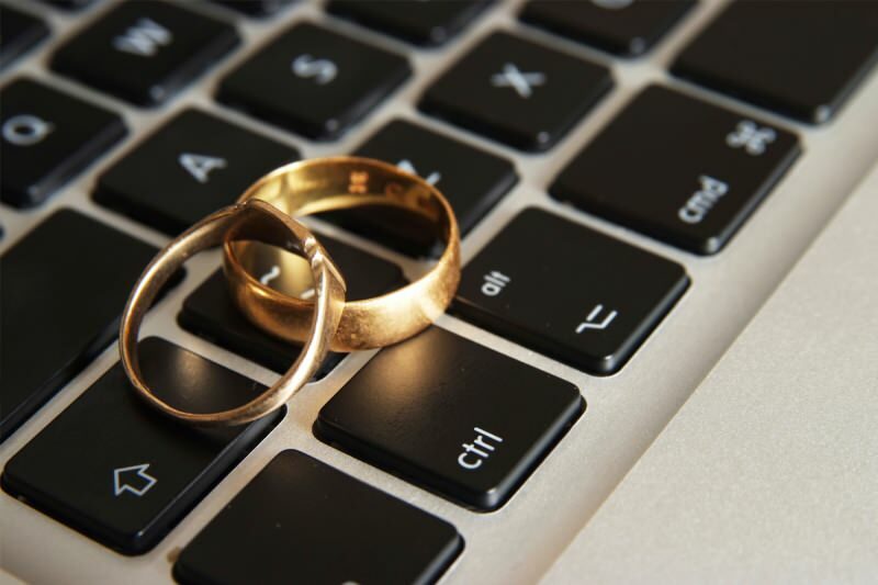 O casamento pela Internet é permitido? Casar-se por encontro online