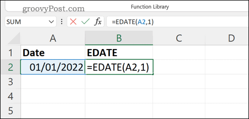 Digitando uma fórmula EDATE na barra de fórmulas do Excel