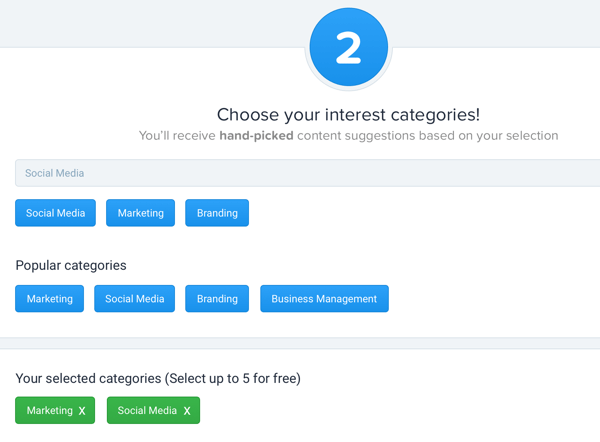 Quuu ajuda você a curar conteúdo selecionando sugestões à mão com base nas categorias que interessam ao seu público.