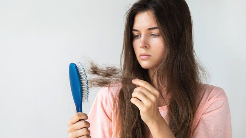 Por que o cabelo cai? 3 misturas naturais que impedem a perda de cabelo