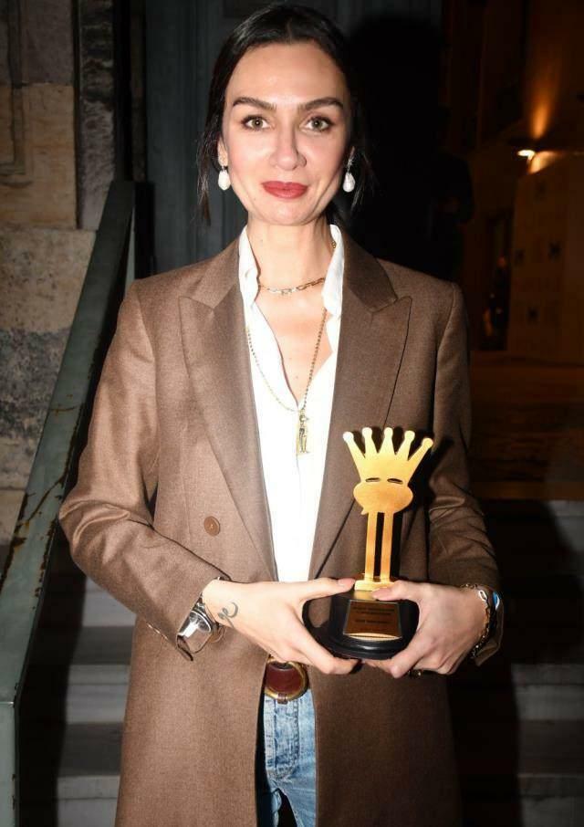 Birce Akalay foi premiada com o prêmio de melhor atriz.