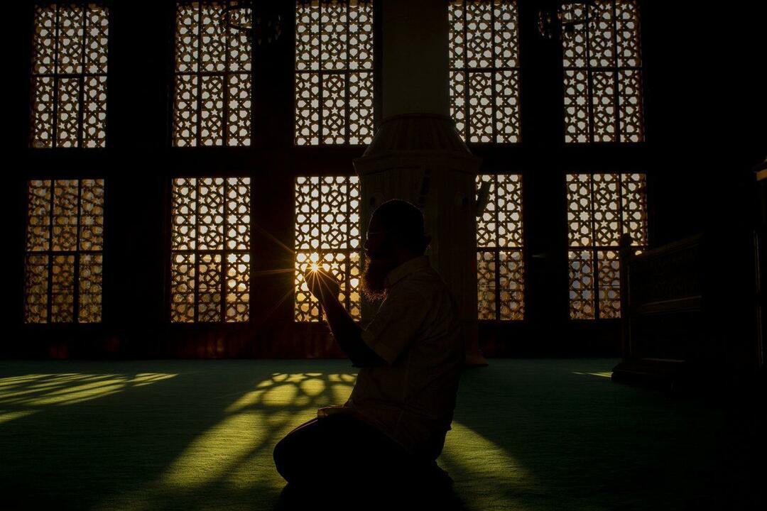 É possível rezar no escuro? É permitido orar em um ambiente sem iluminação?