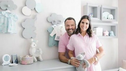 O sexo dos bebês do casal Ali Sunal e Nazlı Kurbanzade foi anunciado!