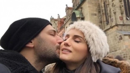 Mensagem romântica de aniversário de casamento de Murat Yıldırım: Eu sou a pessoa mais sortuda do mundo