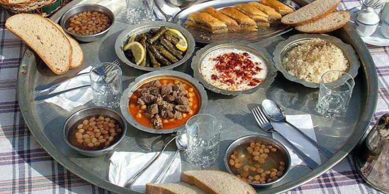 Dicas para preparar a tabela iftar e sahur