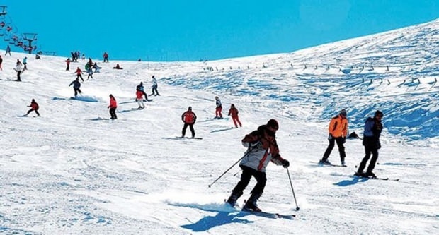 Centro de esqui de montanha de Yıldız / Sivas