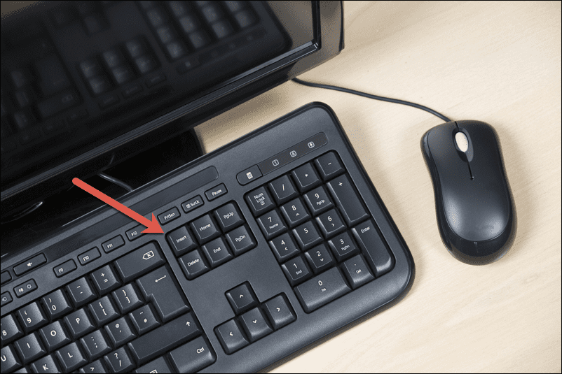 A tecla de inserção em um teclado