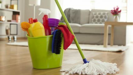 O canto inferior é a limpeza de férias mais fácil! Como limpar férias em casa?