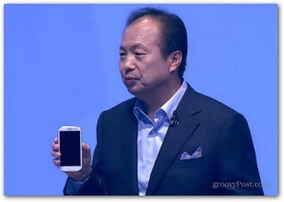 Galaxy S III: Samsung lança novo dispositivo principal